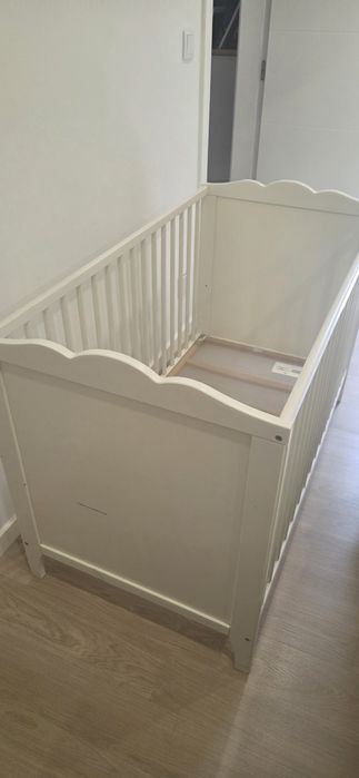 Berço ikea branco + colchão de oferta