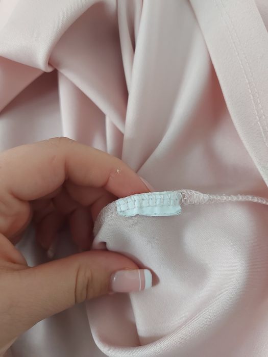 Różowa elegancka bluzka Mohito falbanki S 36 oversize