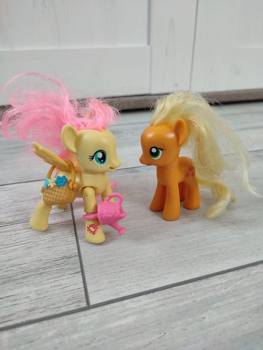 Zestaw 2 kucyków Fluttershy Apple Jack
