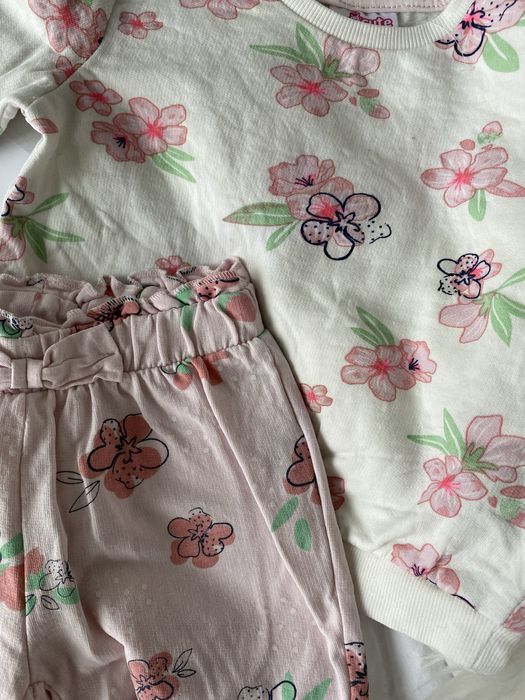 Костюм для дівчинки