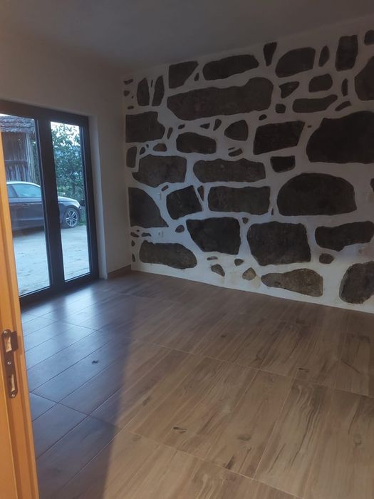 Aluga se casa T1