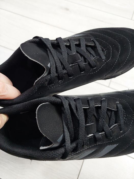 Кросівки сороконіжки футзалки ADIDAS р.38EU 23,5см