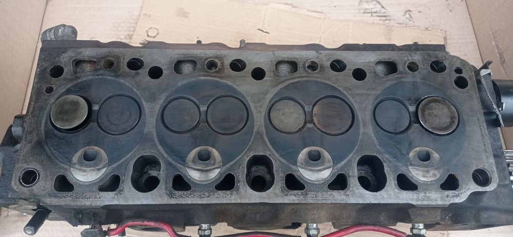Головка блока ГБЦ, Форд ескорт мондео 1.8-1.6 D/TD