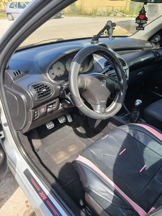 Vendo Peugeot ano 2004 muito boa
