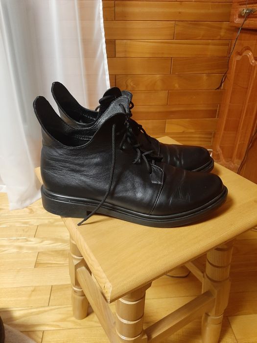 Кожані ботінки осінні