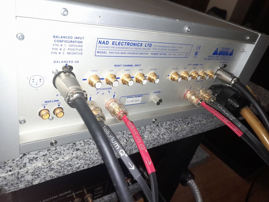 Nad S300 . Seria silver.