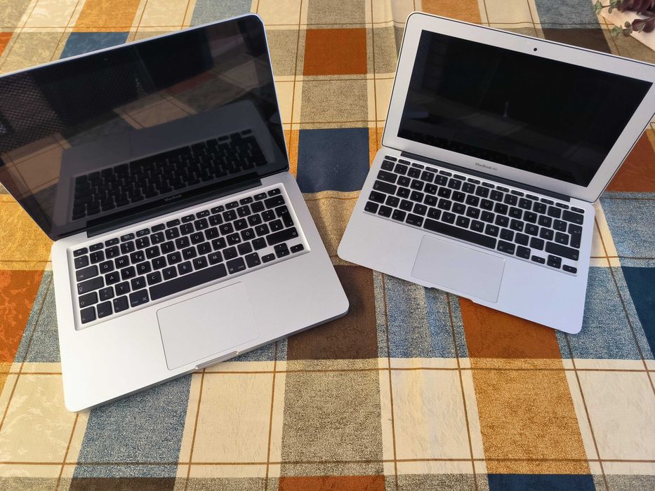 Apple Macbook + Apple Macbook Air