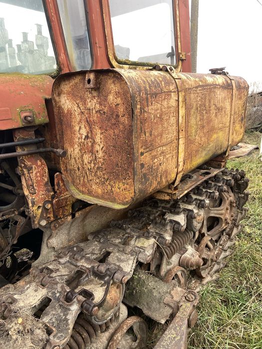 Бульдозер ДТ75.