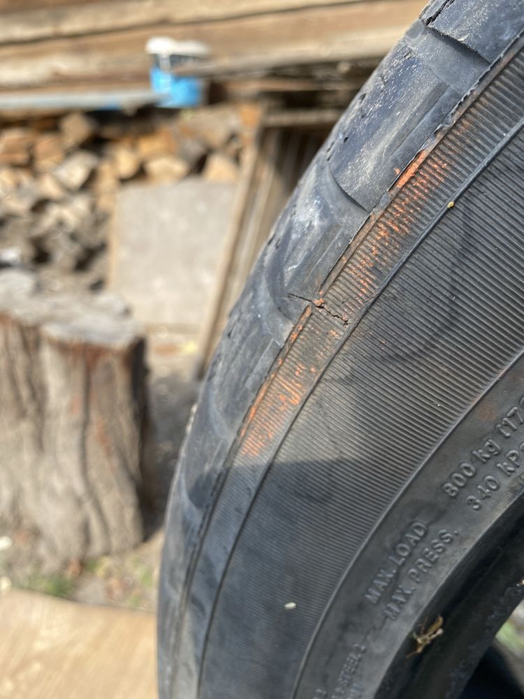 Резина зима yokohama 245/45 r18: 500 грн. - Автошини Велика Фосня на Olx