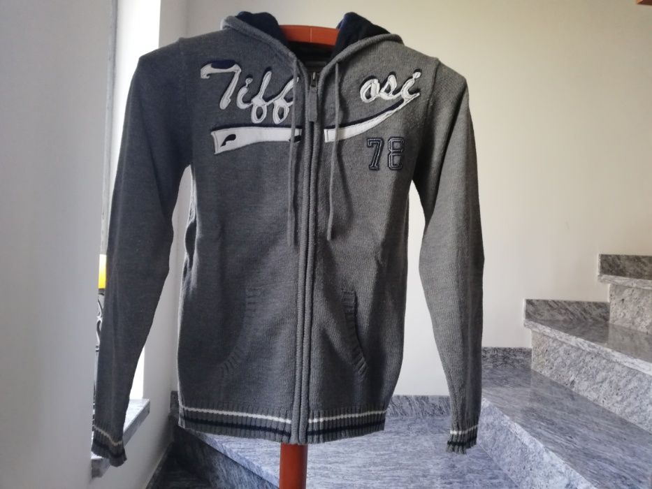 Casaco de malha da marca Tiffosi