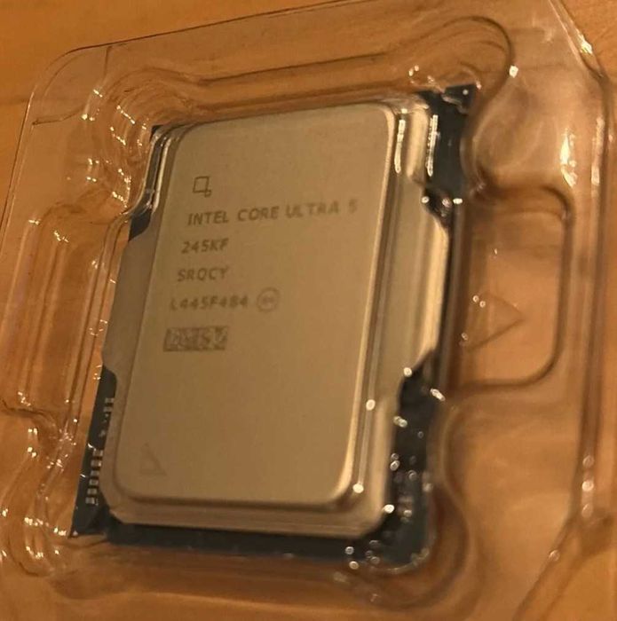 Процесор Intel Core Ultra 5 245KF