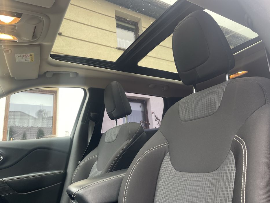 Jeep Cherokee 2.0 MJD Active Drive Longitude; 4x4 170 KM