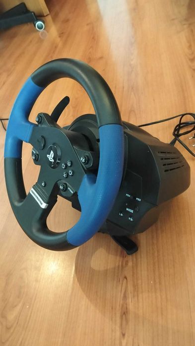 Volante thrustmaster