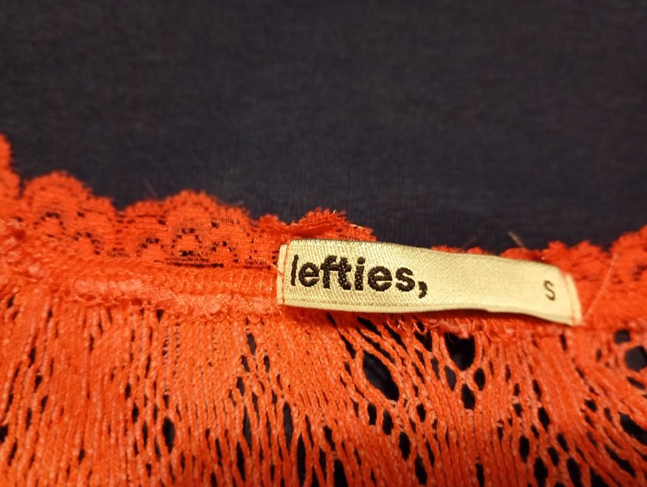 Tops interiores Lefties