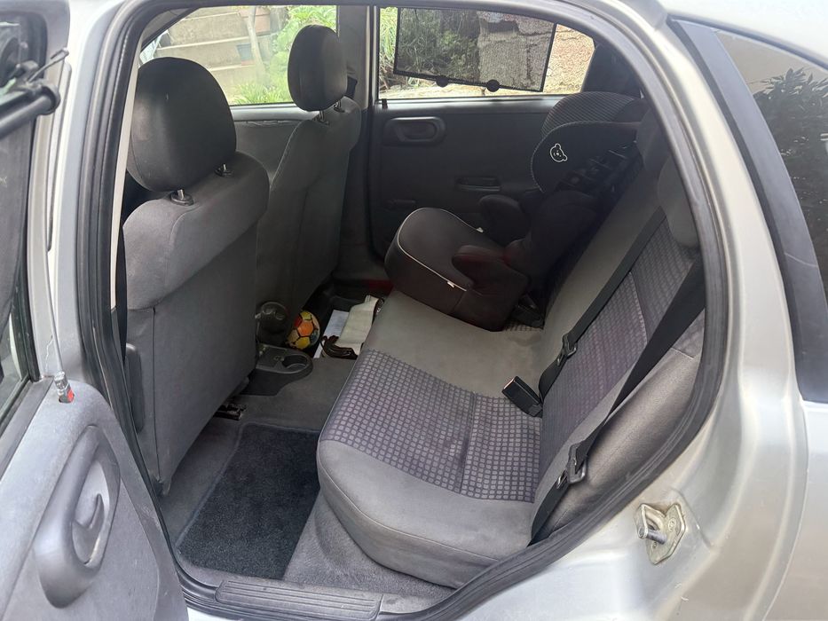 Opel Corsa C 2002 gasolinaCarro