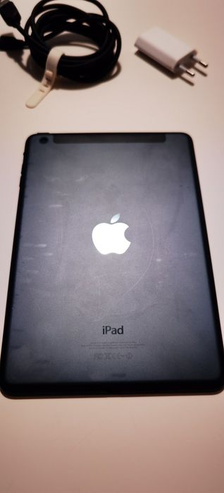 Apple iPad A1455 tablet używany