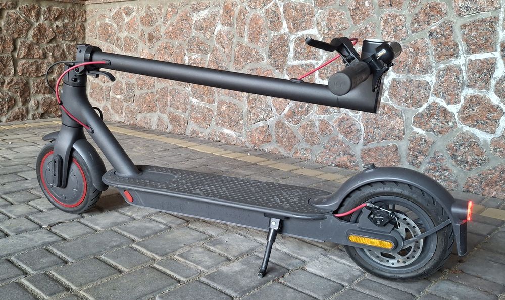 Електросамокат Xiaomi Scooter Pro 2 Black