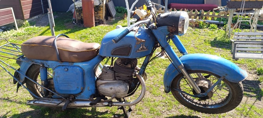 мотоцикл ковровець к-175