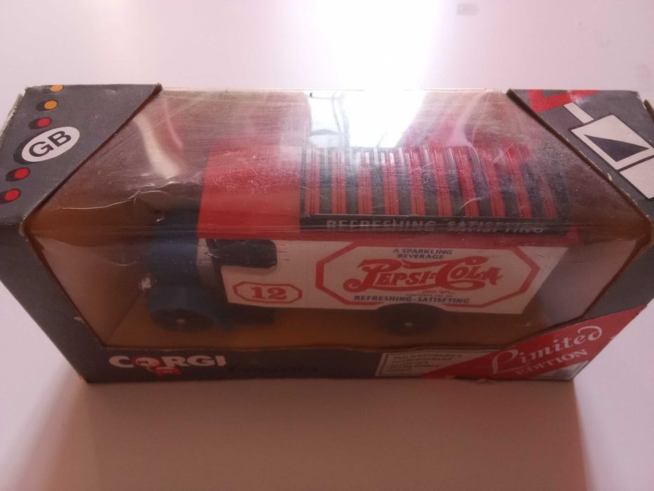 Pepsi Corgi Edição Limitada anos 80
