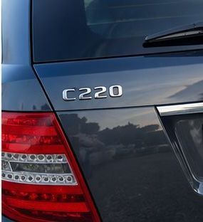 Mercedes c220 Biturbo Avantgard 2012 Manual