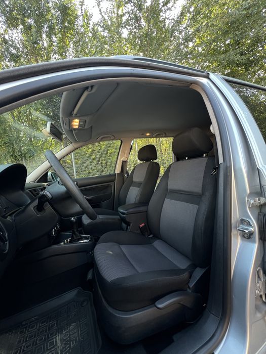 Продам Golf IV 1.6 16 кл.