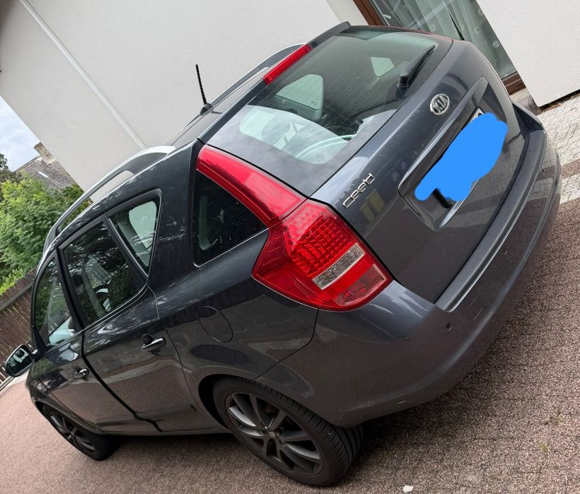 Kia ceed 1.4 2012