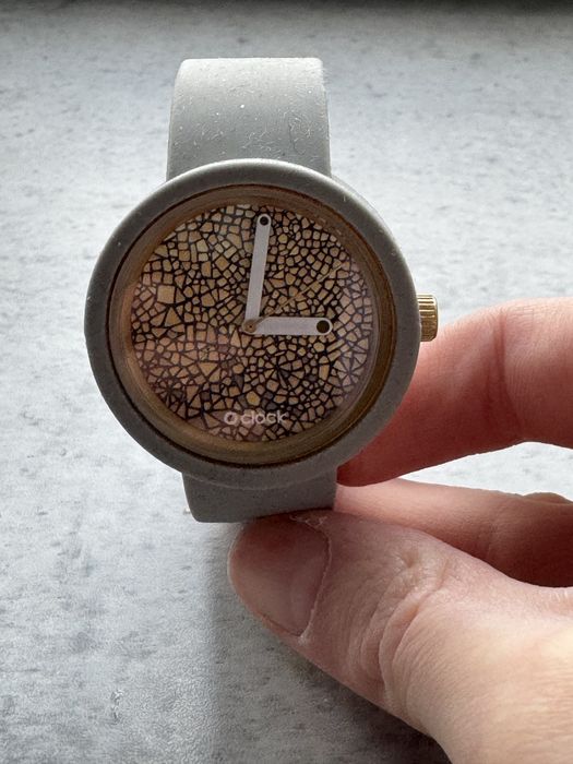 Годинник o bag (o clok)