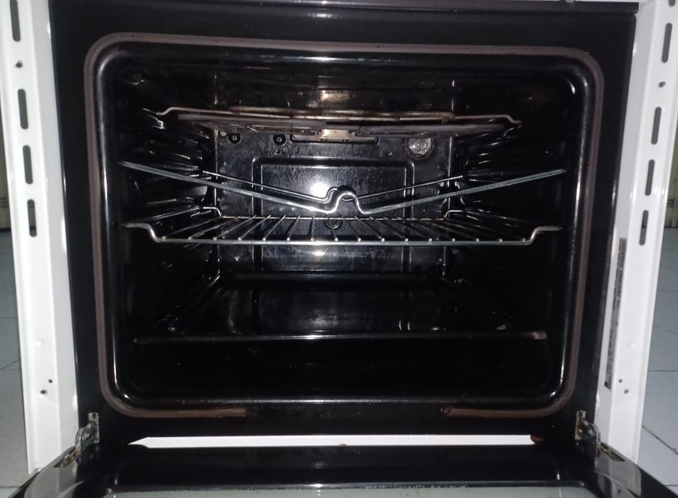 Forno eléctrico bauknecht