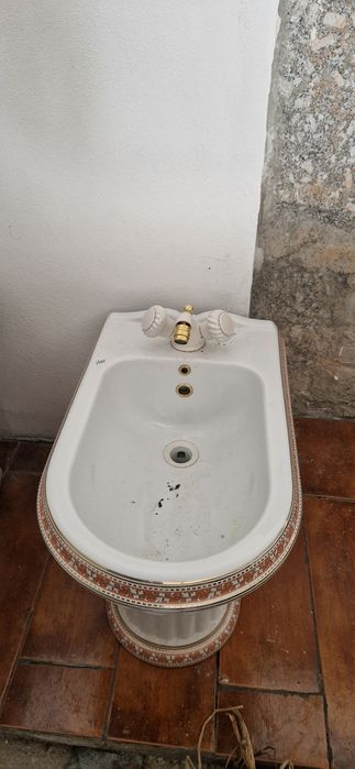 Bidé igual a novo