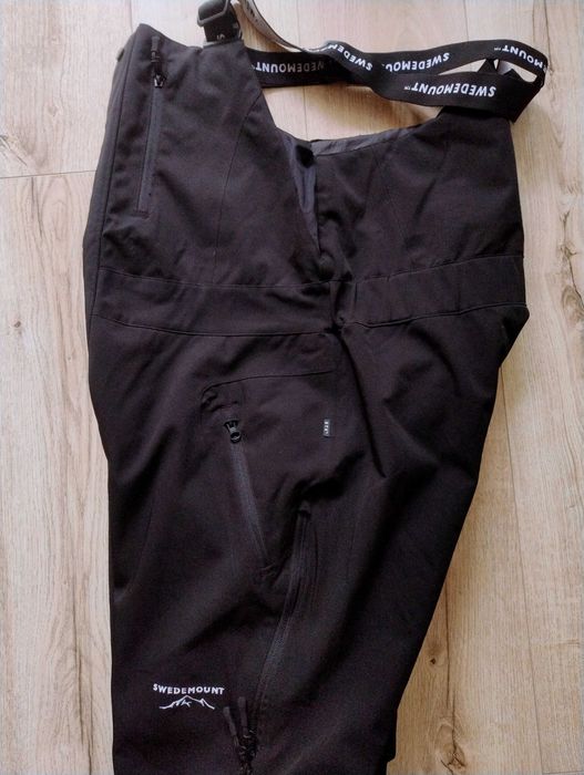 Męskie spodnie Swedenmount  STX Layer3  narciarskie snowboardowe Jak nowe