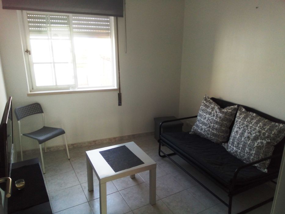 Apartamento T1 - Arrendamento semana em Peniche - Disponível até última semana Julho