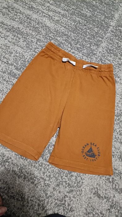 4 x Spodenki rozm. 122