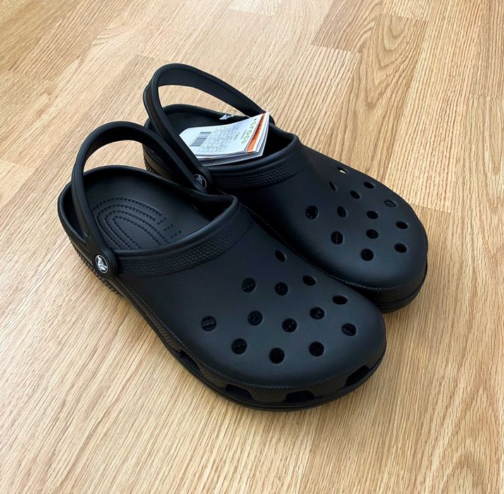 Шльопанці крокси чорні Crocs Classic
