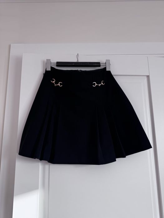 Класична спідниця