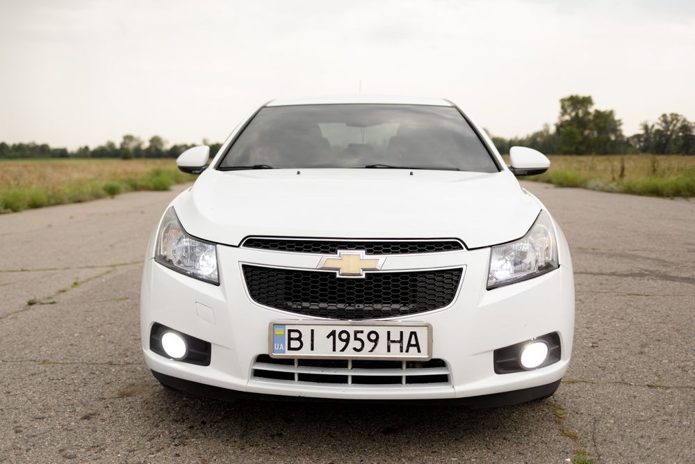 Chevrolet Cruze  2012