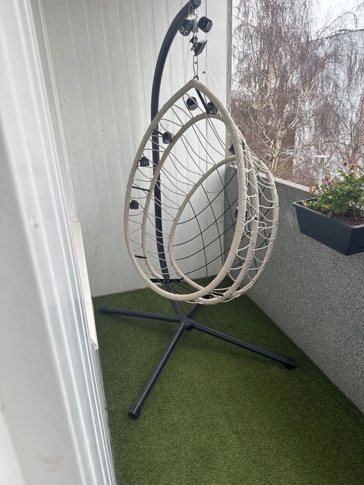 Fotel wiszący kokon ogrodowy