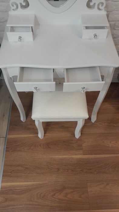 Toaletka kosmetyczna