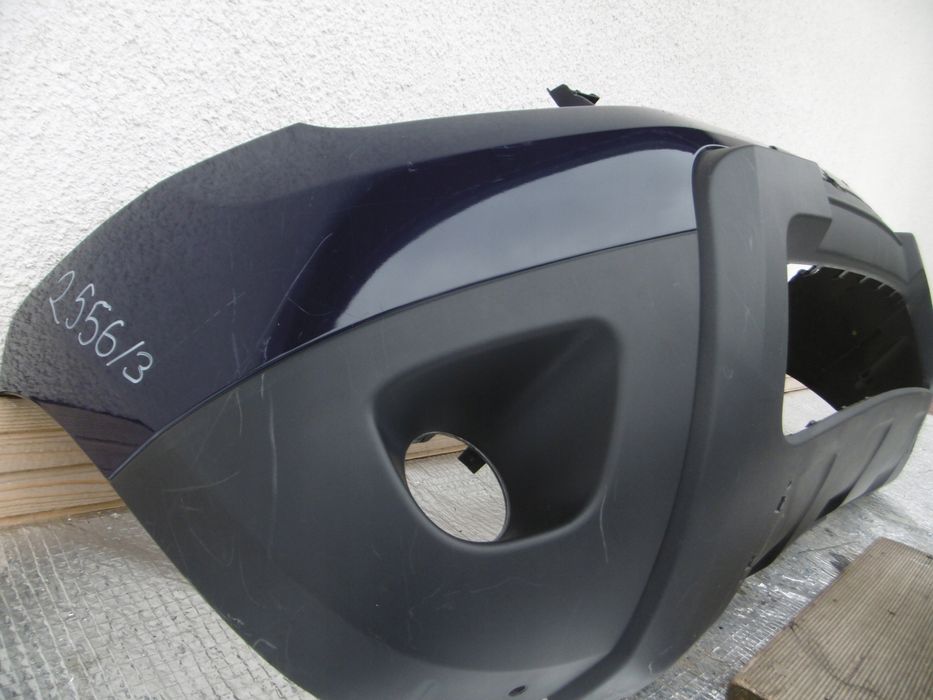 dacia duster - zderzak przód oryginał