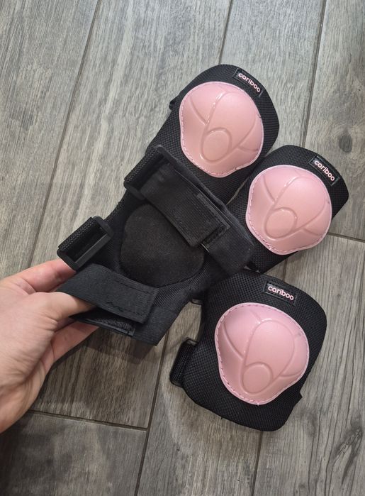 Rowerek biegowy Cariboo różowy + akcesoria