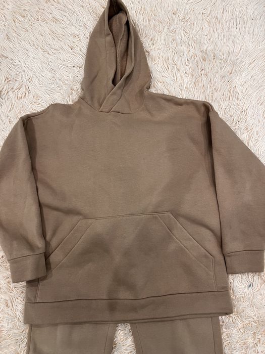 костюм  для девочек.