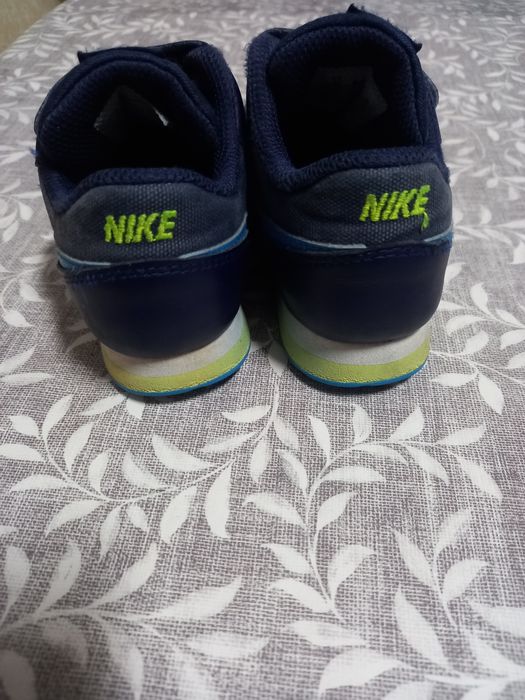Nike Menino  tamanho 25 Portes gratis