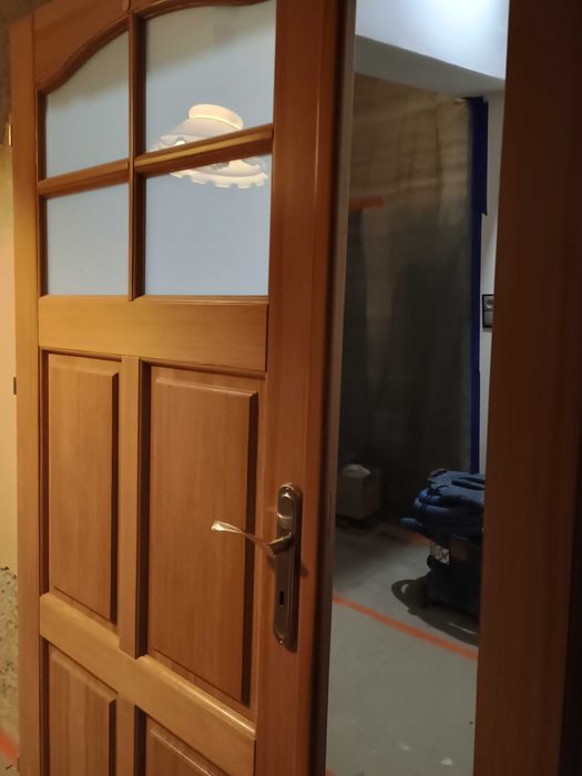 Sprzedam drzwi wewnętrzne drewniane