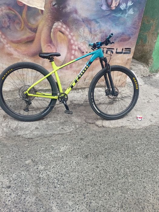Trek x caliber 9