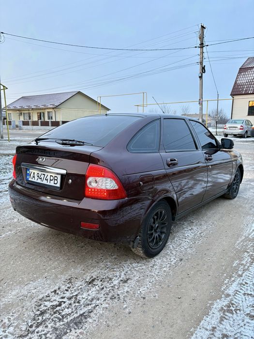 Lada Priora  2012 рік Ідеал