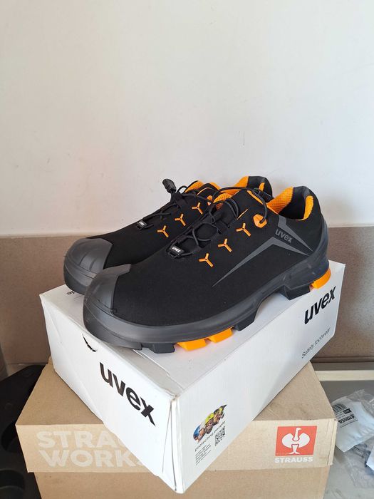 Buty Bhp UVEX S3 SRC 45