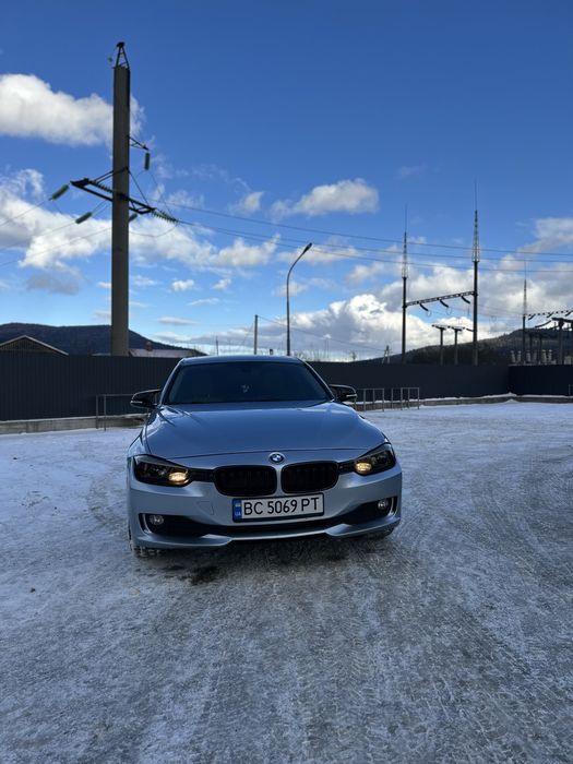 Продам власне авто BMW F30 2015р