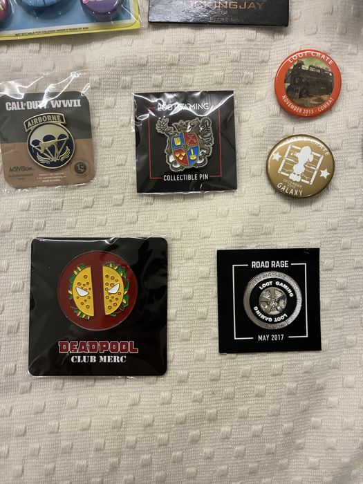 Lote de pins  - Loot Crate