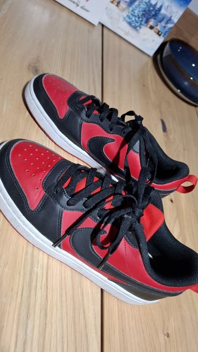 Buty chłopięce NIKE roz. 38