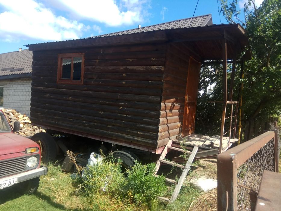 Вагончик на колесах