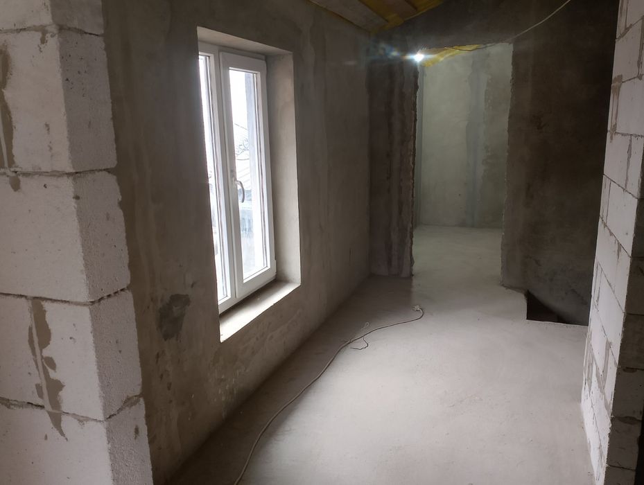 ,, ЦІНУ ЗНИЖЕНО,,,ЦІКАВА, ЗРУЧНА, двоповерхова квартира